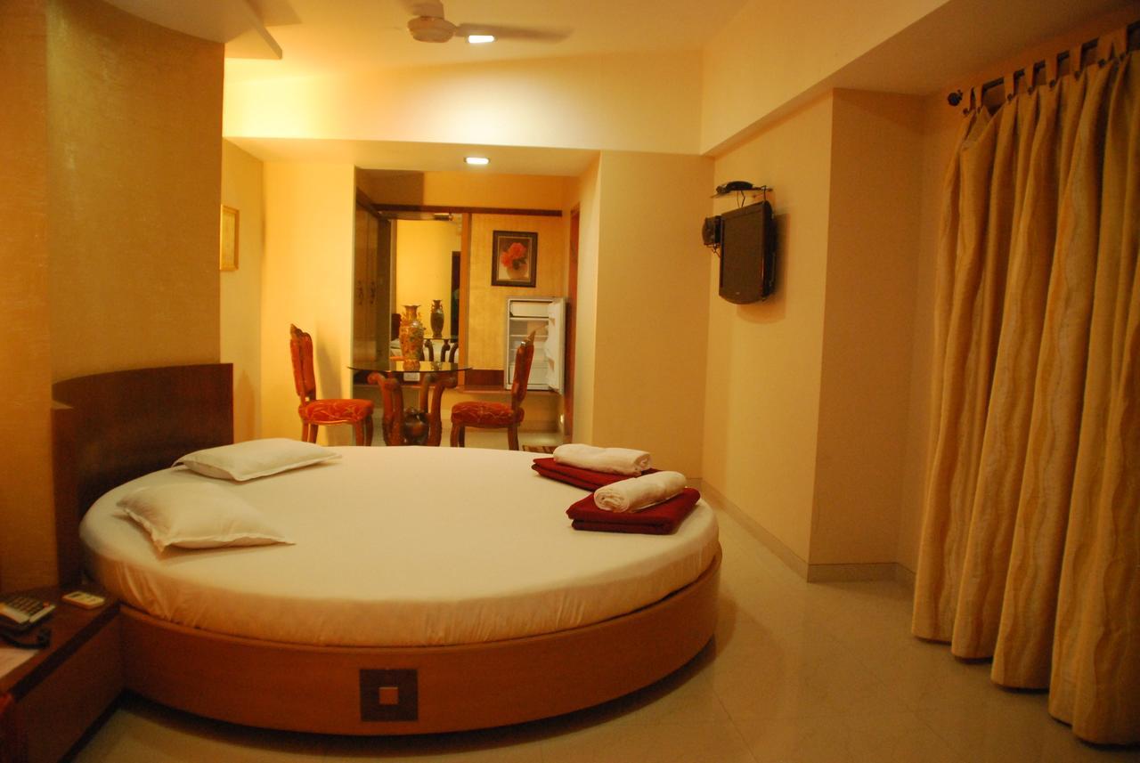 Abhishek Beach Resort And Spa Ganpatipule Exteriér fotografie
