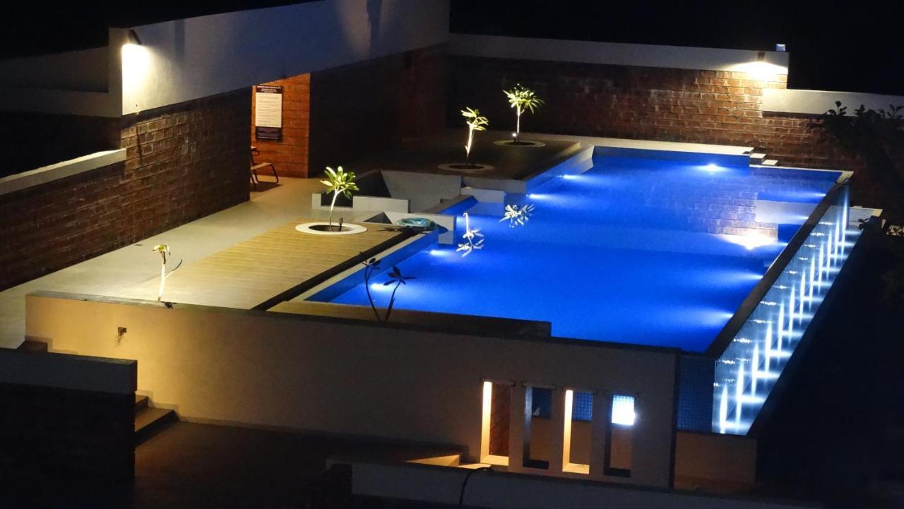 Abhishek Beach Resort And Spa Ganpatipule Exteriér fotografie